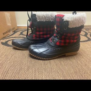 Maurice’s Duck Boots